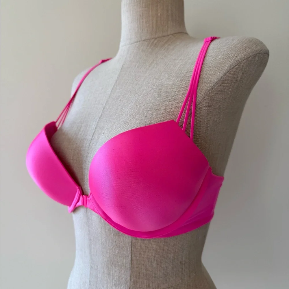 Victoria's Secret Bombshell Plunge Criss Cross Back Bra in Hot Pink - Picture 3 of 8
